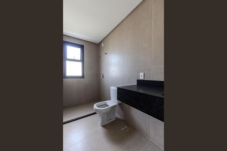 Casa de condomínio à venda com 200m², 3 quartos e 2 vagas Casa de condomínio à venda com 200m², 3 quartos e 2 vagasBanheiro da Suíte 3