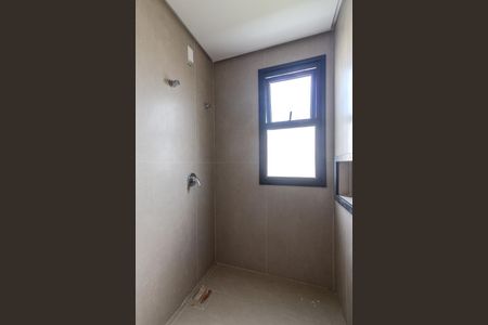 Casa de condomínio à venda com 200m², 3 quartos e 2 vagas Casa de condomínio à venda com 200m², 3 quartos e 2 vagasBanheiro da Suíte 1