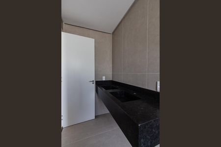 Casa de condomínio à venda com 200m², 3 quartos e 2 vagas Casa de condomínio à venda com 200m², 3 quartos e 2 vagasBanheiro da Suíte 1