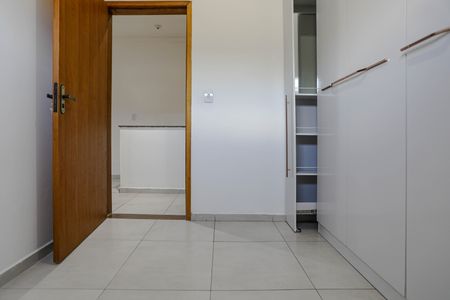 Casa para alugar com 100m², 4 quartos e 2 vagas Casa para alugar com 100m², 4 quartos e 2 vagasQuarto 1