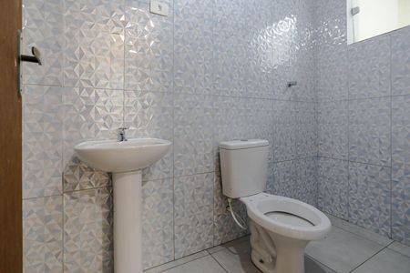 Casa para alugar com 100m², 4 quartos e 2 vagas Casa para alugar com 100m², 4 quartos e 2 vagasBanheiro - Quarto 4 - Serviço