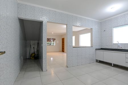 Casa para alugar com 100m², 4 quartos e 2 vagas Casa para alugar com 100m², 4 quartos e 2 vagasCozinha