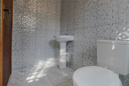 Casa para alugar com 100m², 4 quartos e 2 vagas Casa para alugar com 100m², 4 quartos e 2 vagasBanheiro do Quarto 2 - Suíte