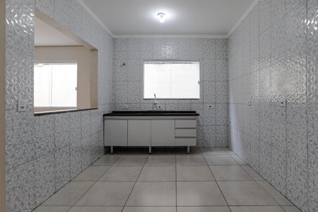 Casa para alugar com 100m², 4 quartos e 2 vagas Casa para alugar com 100m², 4 quartos e 2 vagasCozinha