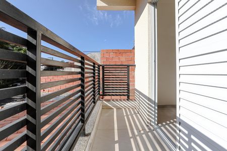 Casa para alugar com 100m², 4 quartos e 2 vagas Casa para alugar com 100m², 4 quartos e 2 vagasSacada do Quarto 2 - Suíte