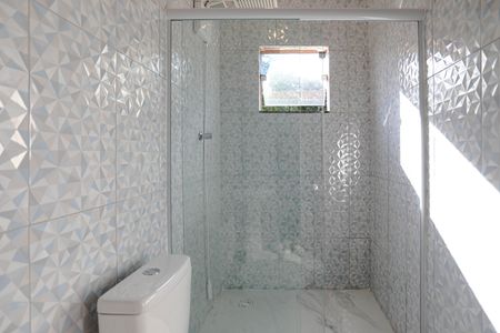Casa para alugar com 100m², 4 quartos e 2 vagas Casa para alugar com 100m², 4 quartos e 2 vagasBanheiro do Quarto 2 - Suíte