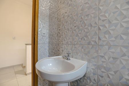 Casa para alugar com 100m², 4 quartos e 2 vagas Casa para alugar com 100m², 4 quartos e 2 vagasBanheiro