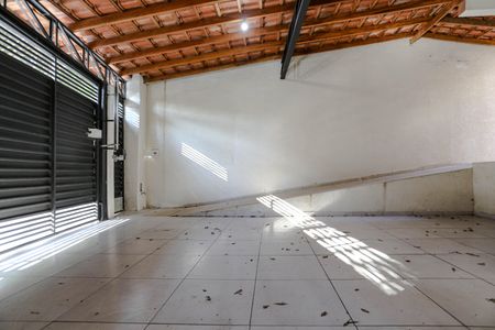 Casa para alugar com 100m², 4 quartos e 2 vagas Casa para alugar com 100m², 4 quartos e 2 vagasGaragem