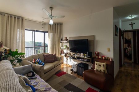 Apartamento à venda com 73m², 3 quartos e 1 vaga Apartamento à venda com 73m², 3 quartos e 1 vagaSala