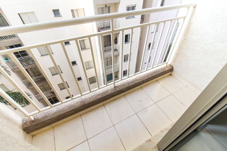 Apartamento para alugar com 55m², 2 quartos e sem vagaSacada