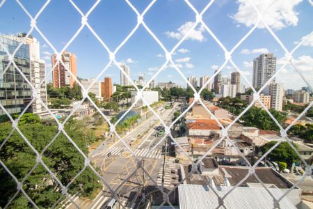 Studio para alugar com 28m², 1 quarto e sem vaga Studio para alugar com 28m², 1 quarto e sem vagaVaranda - Vista