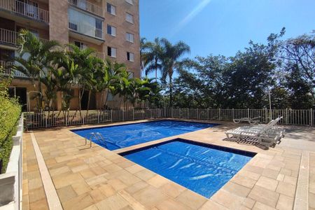 Apartamento à venda com 69m², 3 quartos e 2 vagas Apartamento à venda com 69m², 3 quartos e 2 vagasÁrea comum - Piscina