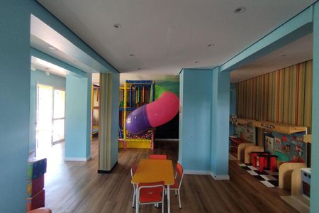 Apartamento à venda com 69m², 3 quartos e 2 vagas Apartamento à venda com 69m², 3 quartos e 2 vagasÁrea comum - Brinquedoteca