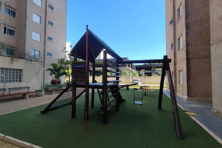 Apartamento à venda com 69m², 3 quartos e 2 vagas Apartamento à venda com 69m², 3 quartos e 2 vagasÁrea comum - Playground