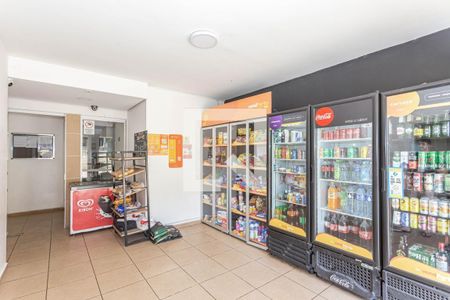 Apartamento à venda com 69m², 3 quartos e 2 vagas Apartamento à venda com 69m², 3 quartos e 2 vagasÁrea comum - Mercadinho