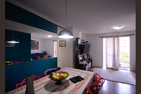 Sala  de apartamento à venda com 3 quartos, 69m² em Jardim Celeste, São Paulo