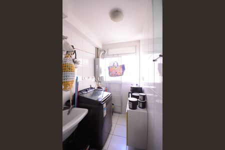 Apartamento à venda com 69m², 3 quartos e 2 vagas Apartamento à venda com 69m², 3 quartos e 2 vagasCozinha/Área de Serviço
