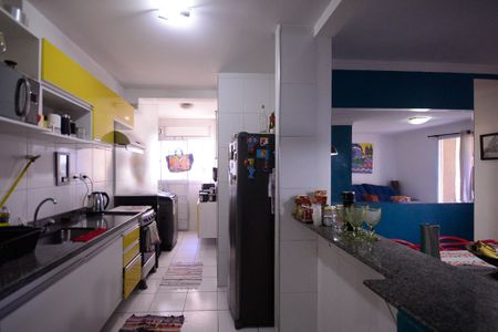 Apartamento à venda com 69m², 3 quartos e 2 vagas Apartamento à venda com 69m², 3 quartos e 2 vagasCozinha/Área de Serviço