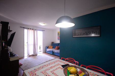 Apartamento à venda com 69m², 3 quartos e 2 vagas Apartamento à venda com 69m², 3 quartos e 2 vagasSala