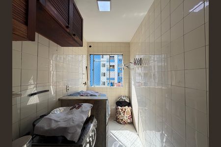 Apartamento à venda com 64m², 2 quartos e 1 vaga Apartamento à venda com 64m², 2 quartos e 1 vagaÁrea de serviço