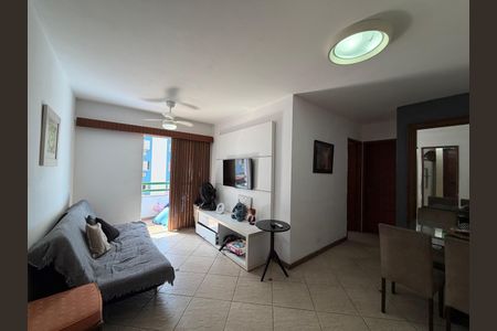 Apartamento à venda com 64m², 2 quartos e 1 vaga Apartamento à venda com 64m², 2 quartos e 1 vagaSala