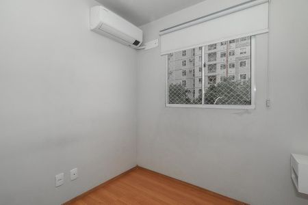 Quarto 2 de apartamento para alugar com 2 quartos, 49m² em Santa Fe, Porto Alegre