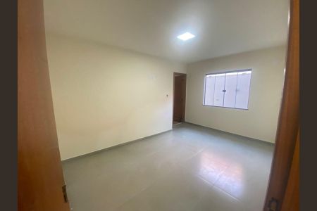 Casa para alugar com 2 quartos, 93m² em Jardim Atlântico Central, Maricá