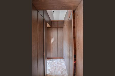 Casa para alugar com 250m², 3 quartos e 2 vagasCloset Quarto 2 - Suíte
