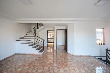 Sala de casa para alugar com 3 quartos, 250m² em Conjunto Habitacional Franchini, São Bernardo do Campo