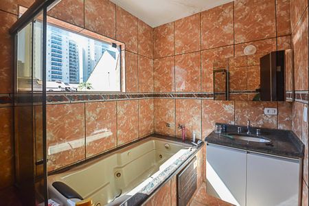 Casa para alugar com 250m², 3 quartos e 2 vagasBanheiro da Suíte 2