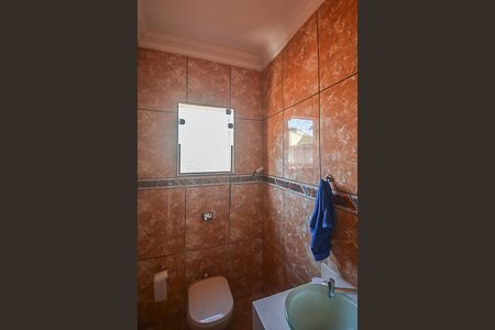 Casa para alugar com 250m², 3 quartos e 2 vagasLavabo