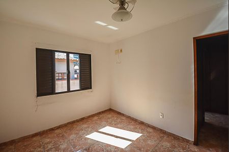 Casa para alugar com 250m², 3 quartos e 2 vagasQuarto 2 - Suíte