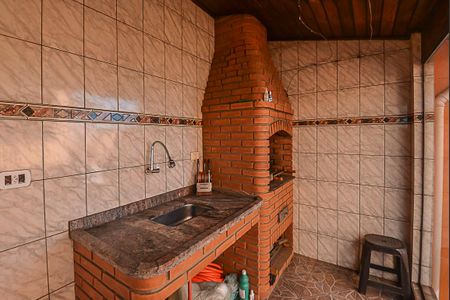 Casa para alugar com 250m², 3 quartos e 2 vagasChurrasqueira
