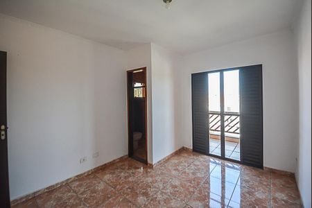 Casa para alugar com 250m², 3 quartos e 2 vagasQuarto Suíte