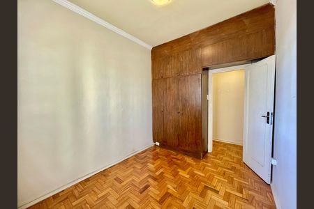 Apartamento à venda com 69m², 2 quartos e sem vaga