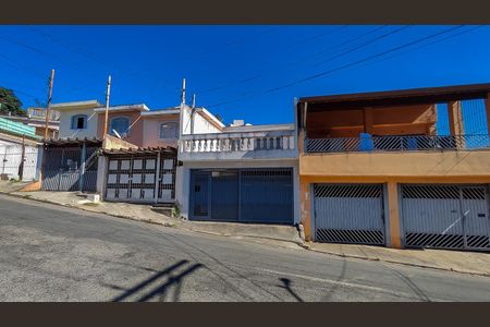 Casa à venda com 125m², 2 quartos e 2 vagasFachada
