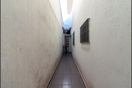 Casa à venda com 125m², 2 quartos e 2 vagasCorredor Lateral