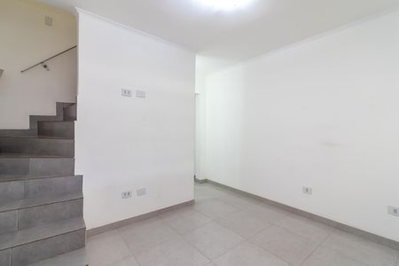 Casa à venda com 125m², 2 quartos e 2 vagasSala