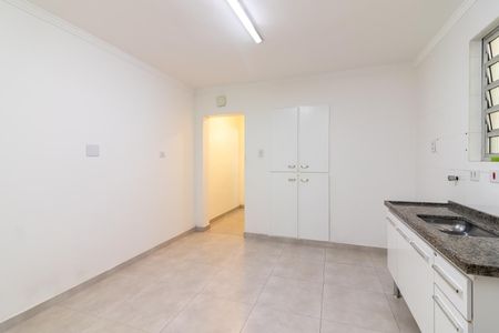 Casa à venda com 125m², 2 quartos e 2 vagasCozinha