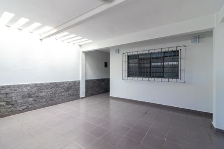 Casa à venda com 125m², 2 quartos e 2 vagasGaragem