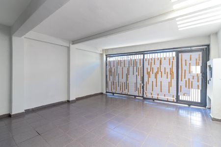 Casa à venda com 125m², 2 quartos e 2 vagasGaragem