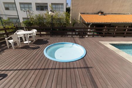 Apartamento para alugar com 58m², 1 quarto e 2 vagasPiscina