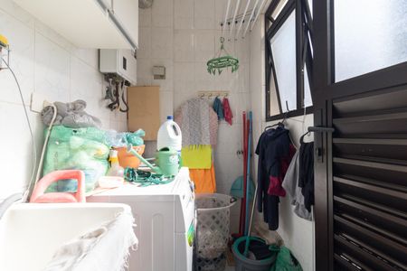 Apartamento para alugar com 58m², 1 quarto e 2 vagasLavanderia