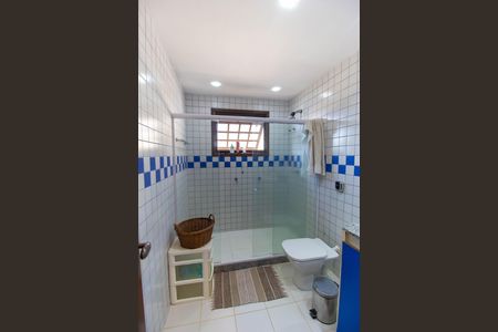 Casa de condomínio para alugar com 260m², 4 quartos e 2 vagas