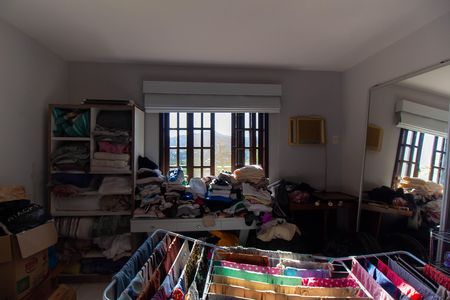 Casa de condomínio para alugar com 260m², 4 quartos e 2 vagas