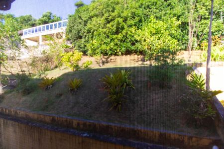 Casa de condomínio para alugar com 260m², 4 quartos e 2 vagas
