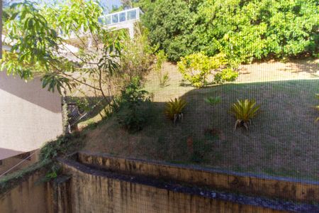 Casa de condomínio para alugar com 260m², 4 quartos e 2 vagas