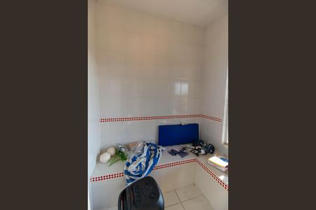 Casa de condomínio para alugar com 260m², 4 quartos e 2 vagas