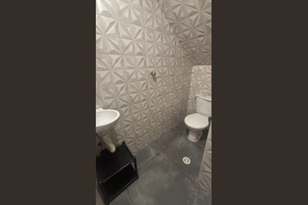 Casa para alugar com 140m², 2 quartos e 2 vagasBanheiro