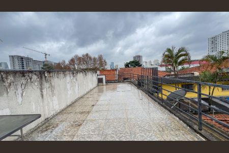 Casa para alugar com 140m², 3 quartos e 2 vagas Casa para alugar com 140m², 3 quartos e 2 vagasVaranda